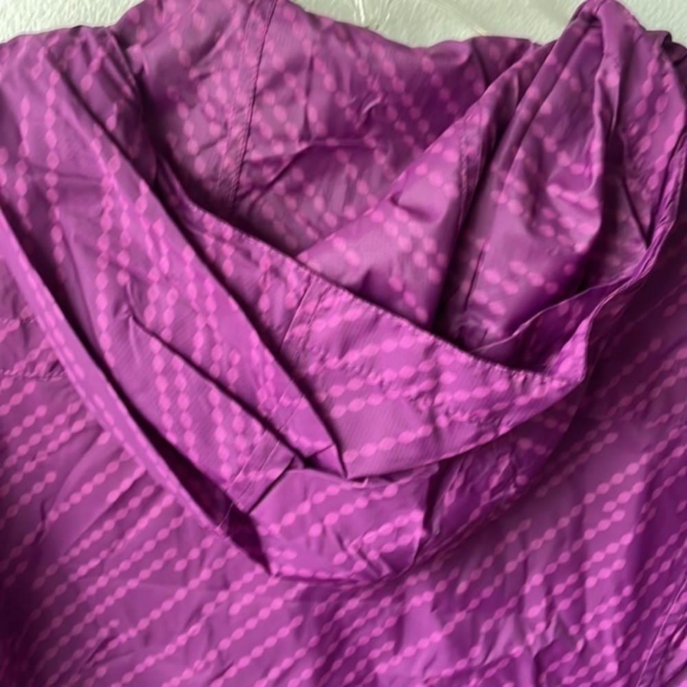 Eddie Bauer jacket, rain jacket, vibrant purple, women’s size small - Picture 6 of 11